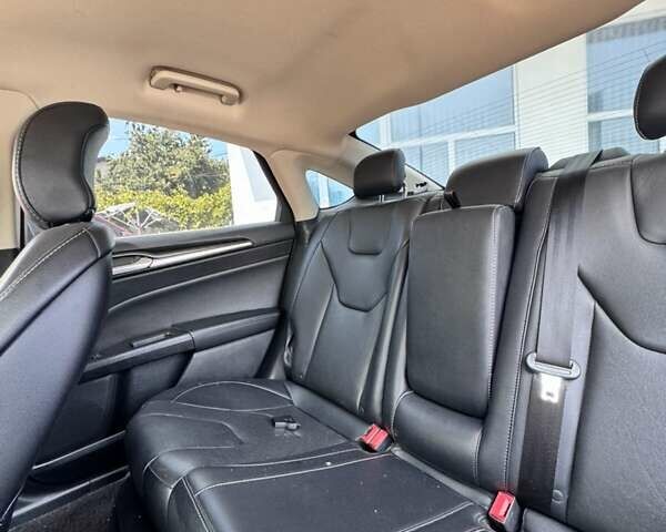 Серый Форд Фьюжн, объемом двигателя 2 л и пробегом 149 тыс. км за 11900 $, фото 13 на Automoto.ua