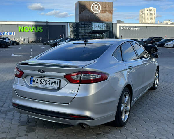 Серый Форд Фьюжн, объемом двигателя 1.5 л и пробегом 180 тыс. км за 10500 $, фото 5 на Automoto.ua