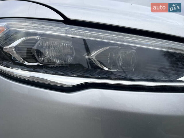 Сірий Форд Фьюжен, об'ємом двигуна 2 л та пробігом 172 тис. км за 14500 $, фото 13 на Automoto.ua