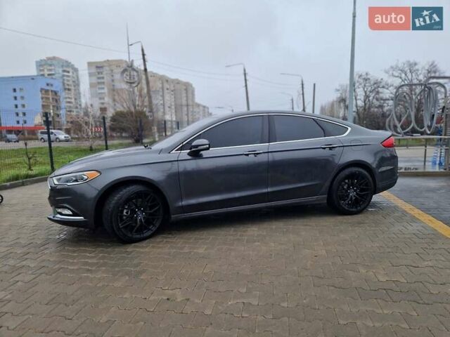 Серый Форд Фьюжн, объемом двигателя 2 л и пробегом 141 тыс. км за 12500 $, фото 2 на Automoto.ua