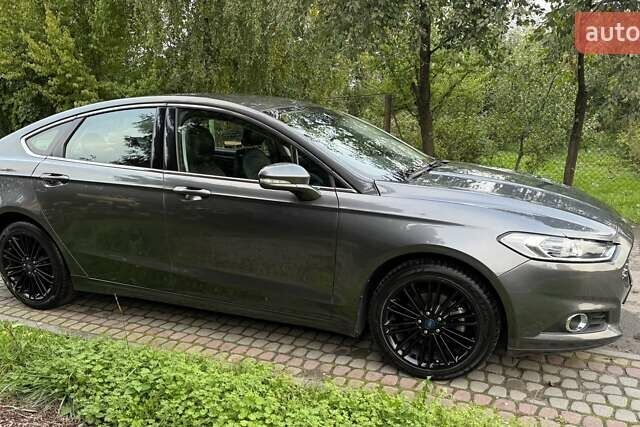 Сірий Форд Фьюжен, об'ємом двигуна 2 л та пробігом 74 тис. км за 12000 $, фото 1 на Automoto.ua