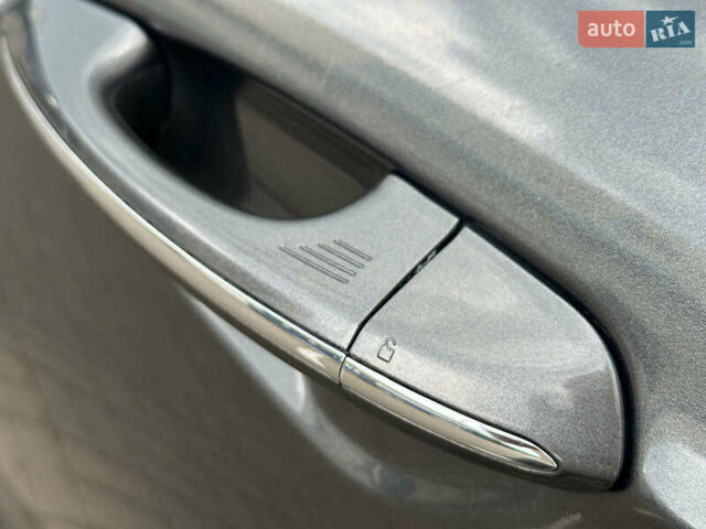 Серый Форд Фьюжн, объемом двигателя 2 л и пробегом 148 тыс. км за 15990 $, фото 12 на Automoto.ua