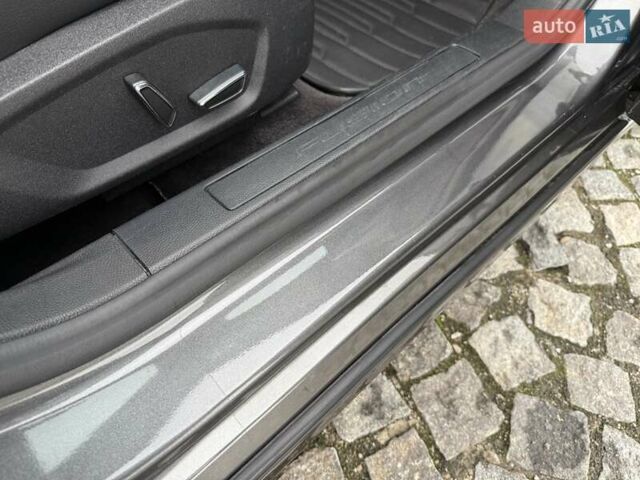 Сірий Форд Фьюжен, об'ємом двигуна 2 л та пробігом 174 тис. км за 14500 $, фото 41 на Automoto.ua