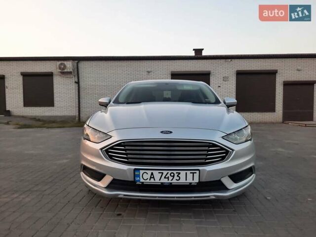 Серый Форд Фьюжн, объемом двигателя 2.5 л и пробегом 134 тыс. км за 15700 $, фото 7 на Automoto.ua