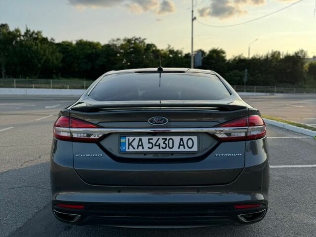 Сірий Форд Фьюжен, об'ємом двигуна 2 л та пробігом 152 тис. км за 10800 $, фото 3 на Automoto.ua