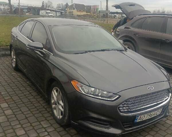 Серый Форд Фьюжн, объемом двигателя 2.49 л и пробегом 164 тыс. км за 8500 $, фото 1 на Automoto.ua