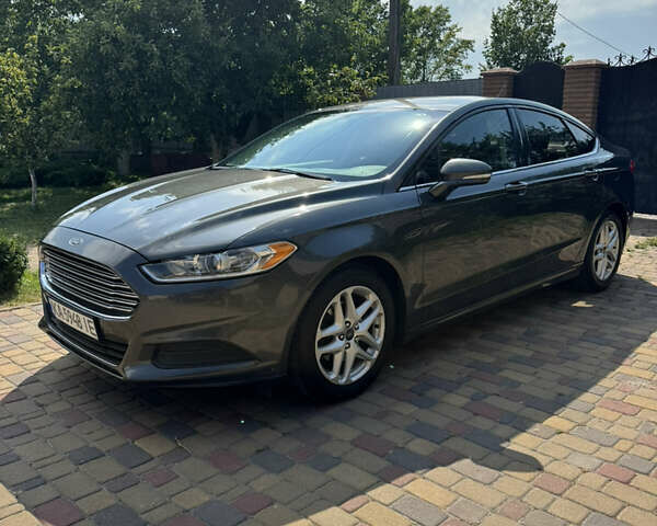 Серый Форд Фьюжн, объемом двигателя 1.5 л и пробегом 133 тыс. км за 10300 $, фото 4 на Automoto.ua