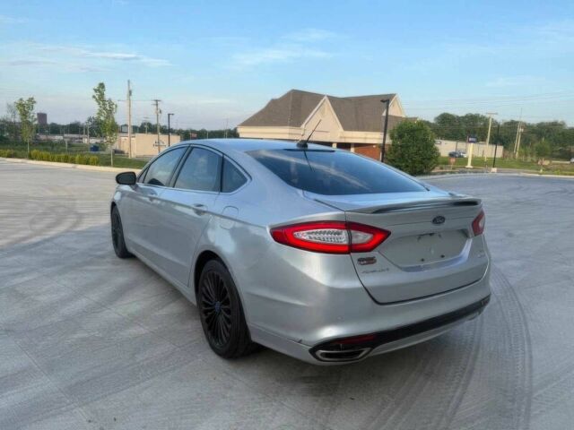 Серый Форд Фьюжн, объемом двигателя 2 л и пробегом 70 тыс. км за 11000 $, фото 6 на Automoto.ua