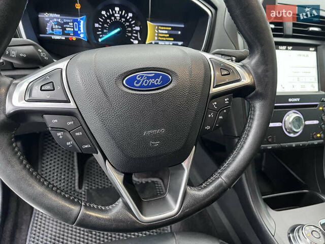 Сірий Форд Фьюжен, об'ємом двигуна 2 л та пробігом 172 тис. км за 14500 $, фото 18 на Automoto.ua