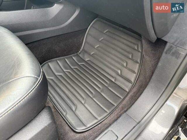 Сірий Форд Фьюжен, об'ємом двигуна 2 л та пробігом 174 тис. км за 14500 $, фото 44 на Automoto.ua