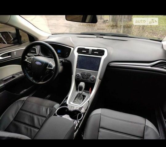 Серый Форд Фьюжн, объемом двигателя 2.5 л и пробегом 148 тыс. км за 10500 $, фото 17 на Automoto.ua