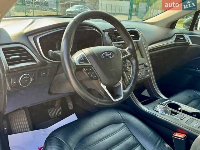 Серый Форд Фьюжн, объемом двигателя 2 л и пробегом 184 тыс. км за 14200 $, фото 9 на Automoto.ua