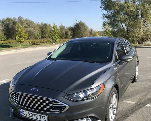 Серый Форд Фьюжн, объемом двигателя 2 л и пробегом 132 тыс. км за 17800 $, фото 7 на Automoto.ua