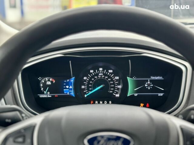 Форд Фьюжн 2016 в Киеве на Automoto.ua Серый Форд Фьюжн, объемом двигателя 0 л и пробегом 125 тыс. км за 11300 $, фото 10 на Automoto.ua
