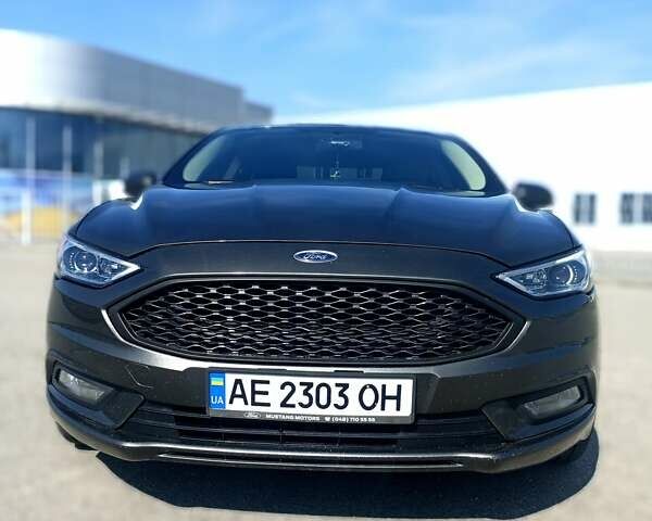 Серый Форд Фьюжн, объемом двигателя 2 л и пробегом 155 тыс. км за 16500 $, фото 6 на Automoto.ua