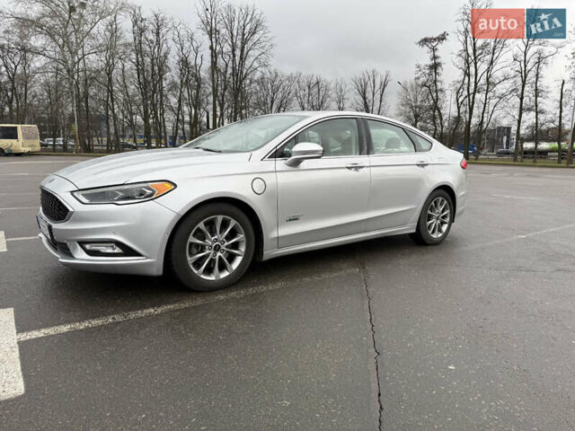 Серый Форд Фьюжн, объемом двигателя 2 л и пробегом 92 тыс. км за 17200 $, фото 1 на Automoto.ua