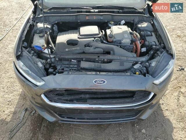 Форд Фьюжн 2016 в Львове на Automoto.ua Серый Форд Фьюжн, объемом двигателя 0 л и пробегом 116 тыс. км за 3000 $, фото 10 на Automoto.ua