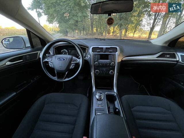Сірий Форд Фьюжен, об'ємом двигуна 2.5 л та пробігом 158 тис. км за 11400 $, фото 12 на Automoto.ua