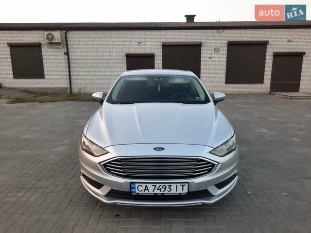 Серый Форд Фьюжн, объемом двигателя 2.5 л и пробегом 134 тыс. км за 15700 $, фото 2 на Automoto.ua
