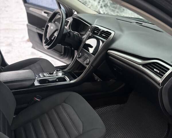 Сірий Форд Фьюжен, об'ємом двигуна 2.49 л та пробігом 184 тис. км за 10500 $, фото 17 на Automoto.ua