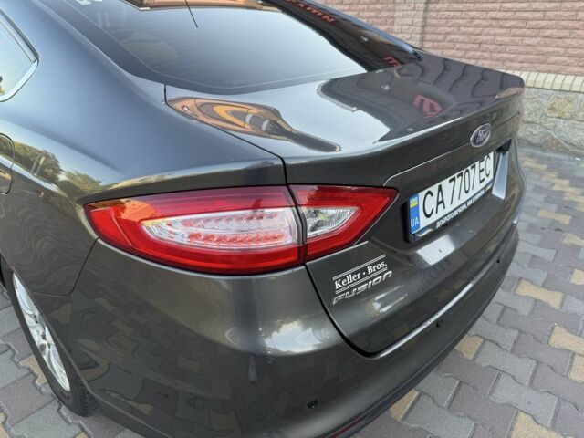 Сірий Форд Фьюжен, об'ємом двигуна 2.5 л та пробігом 233 тис. км за 10300 $, фото 23 на Automoto.ua