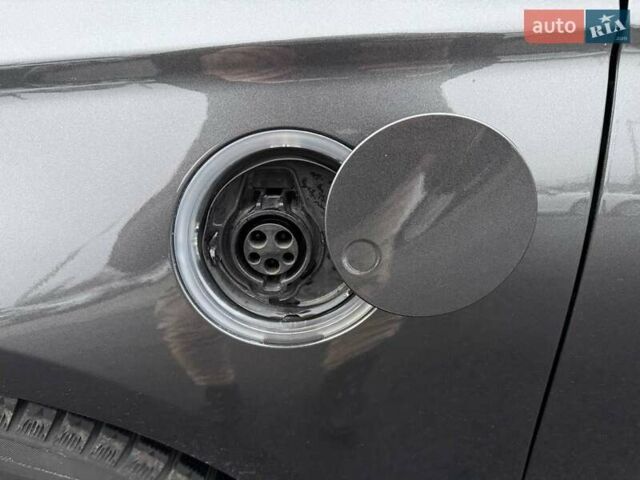 Серый Форд Фьюжн, объемом двигателя 2 л и пробегом 134 тыс. км за 17790 $, фото 28 на Automoto.ua