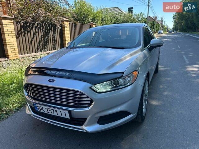 Сірий Форд Фьюжен, об'ємом двигуна 2.49 л та пробігом 250 тис. км за 8500 $, фото 11 на Automoto.ua