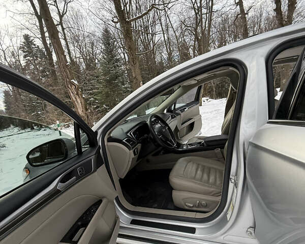 Серый Форд Фьюжн, объемом двигателя 2 л и пробегом 200 тыс. км за 10999 $, фото 44 на Automoto.ua