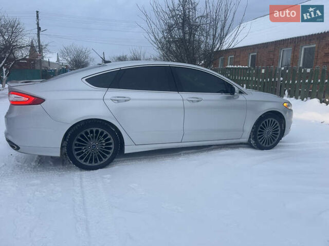 Сірий Форд Фьюжен, об'ємом двигуна 2 л та пробігом 176 тис. км за 12400 $, фото 3 на Automoto.ua