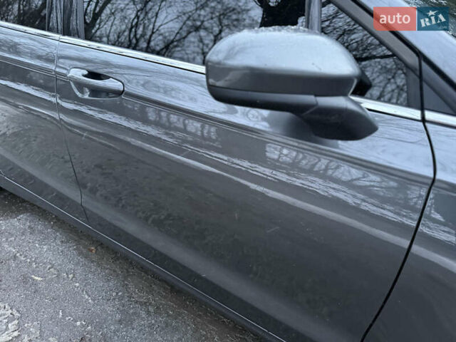 Серый Форд Фьюжн, объемом двигателя 2.49 л и пробегом 243 тыс. км за 9600 $, фото 15 на Automoto.ua