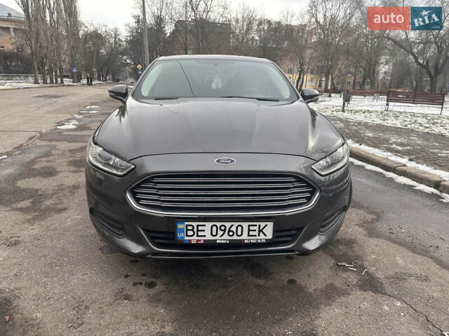 Сірий Форд Фьюжен, об'ємом двигуна 2.49 л та пробігом 185 тис. км за 11200 $, фото 6 на Automoto.ua