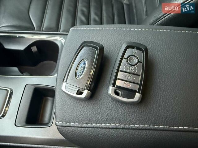 Сірий Форд Фьюжен, об'ємом двигуна 2 л та пробігом 174 тис. км за 14500 $, фото 80 на Automoto.ua