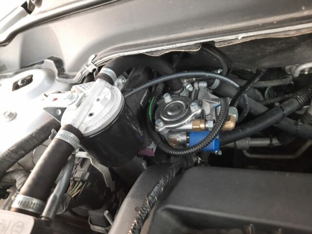 Серый Форд Фьюжн, объемом двигателя 2.5 л и пробегом 134 тыс. км за 15500 $, фото 18 на Automoto.ua