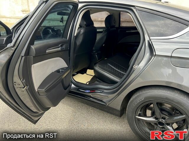 Серый Форд Фьюжн, объемом двигателя 2.5 л и пробегом 175 тыс. км за 10000 $, фото 6 на Automoto.ua