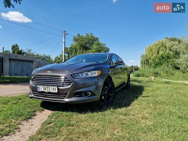 Серый Форд Фьюжн, объемом двигателя 2.5 л и пробегом 132 тыс. км за 12000 $, фото 27 на Automoto.ua