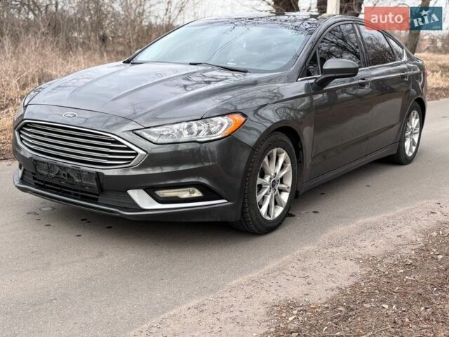 Серый Форд Фьюжн, объемом двигателя 2.5 л и пробегом 211 тыс. км за 9800 $, фото 4 на Automoto.ua