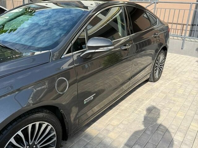 Сірий Форд Фьюжен, об'ємом двигуна 2 л та пробігом 233 тис. км за 15300 $, фото 10 на Automoto.ua