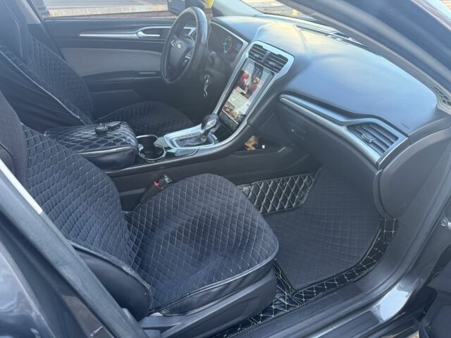 Сірий Форд Фьюжен, об'ємом двигуна 2.5 л та пробігом 233 тис. км за 10300 $, фото 9 на Automoto.ua