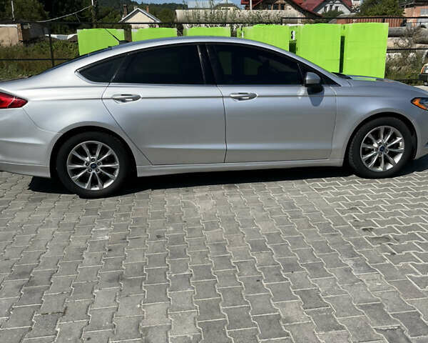 Серый Форд Фьюжн, объемом двигателя 1.5 л и пробегом 160 тыс. км за 11000 $, фото 2 на Automoto.ua