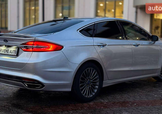 Сірий Форд Фьюжен, об'ємом двигуна 2 л та пробігом 182 тис. км за 10599 $, фото 1 на Automoto.ua