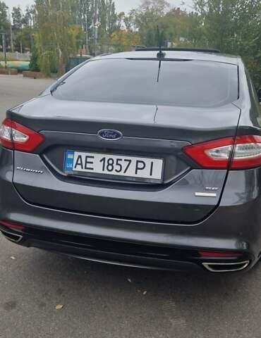 Форд Фьюжн 2016 в Днепре (Днепропетровске) на Automoto.ua Серый Форд Фьюжн, объемом двигателя 2 л и пробегом 152 тыс. км за 12500 $, фото 10 на Automoto.ua