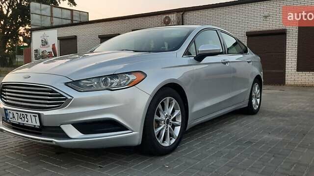 Серый Форд Фьюжн, объемом двигателя 2.5 л и пробегом 134 тыс. км за 15700 $, фото 18 на Automoto.ua