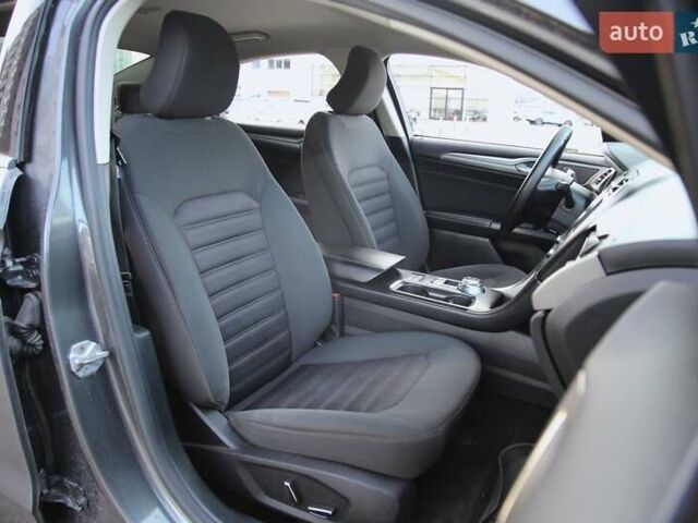 Серый Форд Фьюжн, объемом двигателя 2.49 л и пробегом 168 тыс. км за 10700 $, фото 8 на Automoto.ua