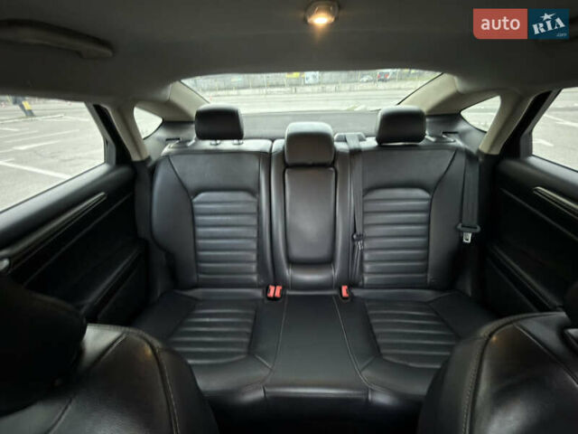 Серый Форд Фьюжн, объемом двигателя 1.5 л и пробегом 237 тыс. км за 10500 $, фото 11 на Automoto.ua