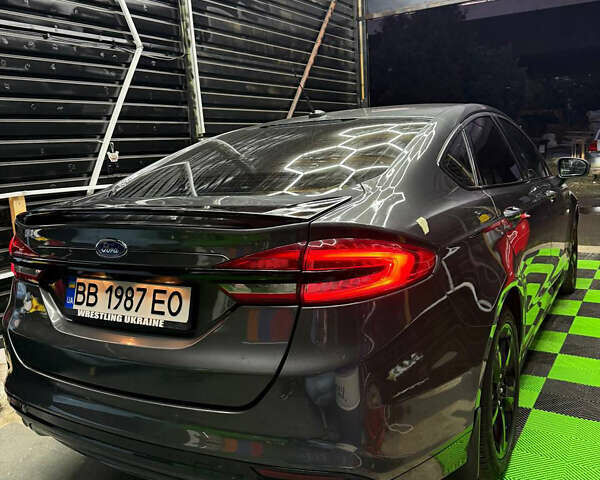 Сірий Форд Фьюжен, об'ємом двигуна 1.5 л та пробігом 84 тис. км за 9555 $, фото 11 на Automoto.ua