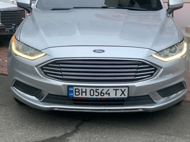 Серый Форд Фьюжн, объемом двигателя 2 л и пробегом 170 тыс. км за 15999 $, фото 1 на Automoto.ua