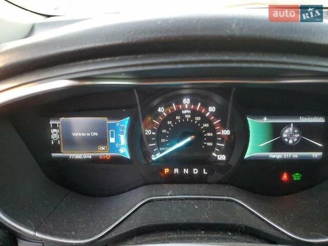 Сірий Форд Фьюжен, об'ємом двигуна 2 л та пробігом 123 тис. км за 1800 $, фото 8 на Automoto.ua