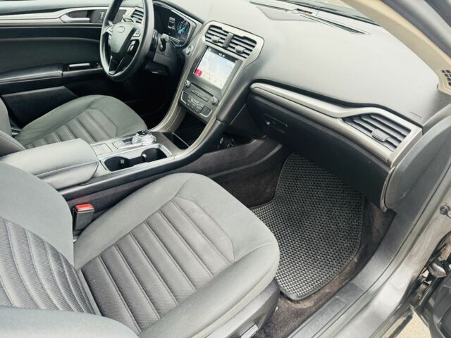 Сірий Форд Фьюжен, об'ємом двигуна 1.5 л та пробігом 92 тис. км за 6300 $, фото 11 на Automoto.ua