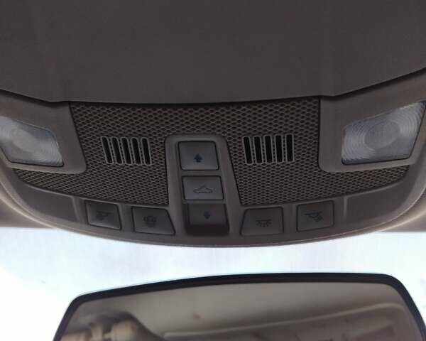 Сірий Форд Фьюжен, об'ємом двигуна 2 л та пробігом 128 тис. км за 14400 $, фото 26 на Automoto.ua