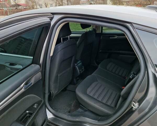 Сірий Форд Фьюжен, об'ємом двигуна 2.49 л та пробігом 110 тис. км за 12500 $, фото 12 на Automoto.ua